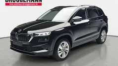 Schwarz Neu 2025 Skoda Karoq Selection SUV | 34.890 € (Fairer Preis)