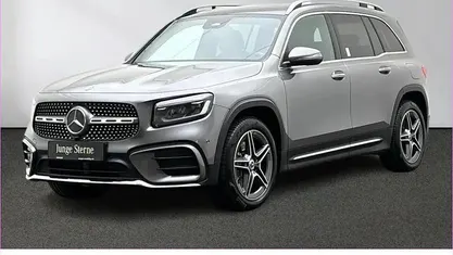 Gebraucht Mercedes GLB220 AMG 190 PS (139 kW) 2025 Grau SUV