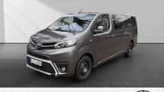 Gebraucht 2024 Toyota Proace Verso Comfort Kombi | 59.989 €