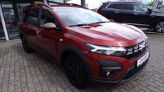 Gebraucht 2024 Dacia Jogger Extreme Van / Kleinbus | 22.990 € (Fairer Preis)