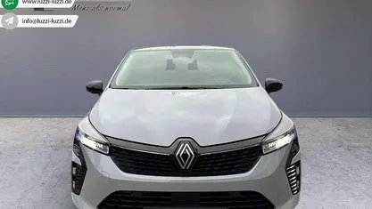 Gebraucht 2024 Renault Clio V Evolution Limousine | 19.990 € (Fairer Preis)