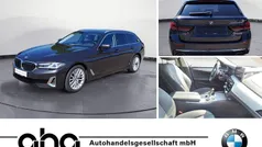 Grau Gebraucht 2022 BMW 520 Kombi | 31.490 € (Fairer Preis)