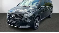 Schwarz Gebraucht 2025 Mercedes V300 Avantgarde Van / Kleinbus | 80.950 € (Superpreis)