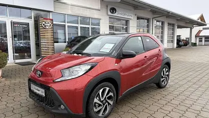 Gebraucht 2025 Toyota Aygo X SUV | 16.999 € (Guter Preis)