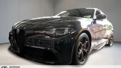 Gebraucht Alfa Romeo Giulia Quadrifoglio 519 PS (381 kW) 2024 Schwarz Limousine