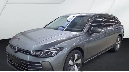 Usata VW Passat Business 204 CV (150 kW) 2025 Grigio Station wagon