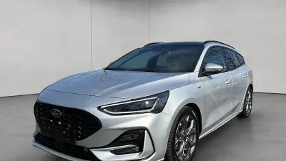 Gebraucht Ford Focus ST-Line 155 PS (114 kW) 2024 Grau Kombi