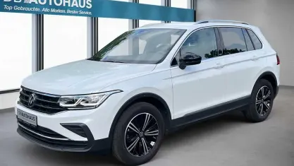 Gebraucht VW Tiguan Move 131 PS (96 kW) 2023 Weiß SUV