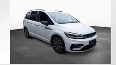 Pure white Gebraucht 2025 VW Touran R-line Van / Kleinbus | 35.890 € (Fairer Preis)