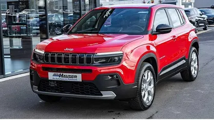Rot Neu 2025 Jeep Avenger Altitude SUV | 27.785 € (Fairer Preis)