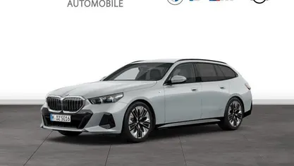 Gebraucht BMW 520 M Sport 197 PS (144 kW) 2025 Brooklyn grau metallic metallic
