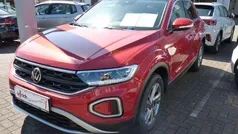 Gebraucht 2025 VW T-Roc Life SUV | 36.281 € (Guter Preis)