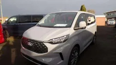 Grau Neu 2025 Ford Tourneo Titanium X Van / Kleinbus | 51.490 € (Fairer Preis)