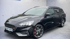 Schwarz Gebraucht 2021 Ford Focus ST Limousine | 25.470 € (Fairer Preis)