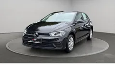 Deep black perleffekt Gebraucht 2024 VW Polo Life Kleinwagen | 19.890 € (Guter Preis)