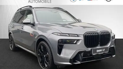 Grau Gebraucht 2025 BMW X7 M Sport SUV | 97.990 € (Guter Preis)