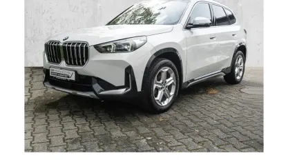 Gebraucht BMW X1 xLine 136 PS (100 kW) 2023 Alpinweiß uni SUV