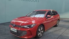 Rot Gebraucht 2024 VW Passat Business Kombi | 31.630 € (Fairer Preis)