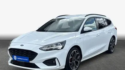 Używany Ford Focus ST-Line X 125 KM (91 kW) 2022 Biały Kombi