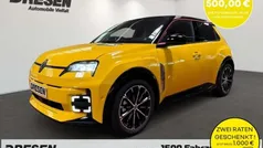Gelb Neu 2025 Renault R5 Iconic Kleinwagen | 32.690 € (Fairer Preis)