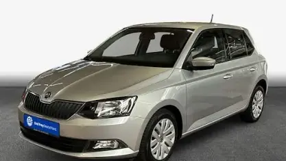 Gebraucht Skoda Fabia Ambition 90 PS (66 kW) 2017 Silber Limousine
