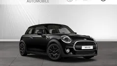 Midnight black metallic Gebraucht 2020 Mini ONE Pepper Kleinwagen | 15.490 € (Fairer Preis)