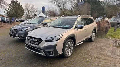 Neu Subaru Outback Platinum 169 PS (124 kW) 2026 Cashmere gold Kombi