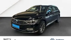 Schwarz Gebraucht 2024 VW Passat Elegance Kombi | 36.930 € (Fairer Preis)