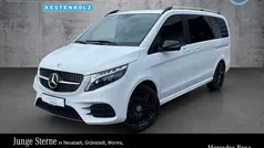 Bergkristallweiß Gebraucht 2023 Mercedes V250 AMG line Van / Kleinbus | 68.663 € (Etwas zu teuer)