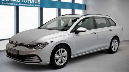 Gebraucht 2022 VW Golf VIII Life Kombi | 18.770 € (Fairer Preis)