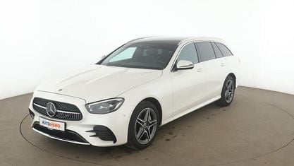 Używany Mercedes E300 AMG line 122 KM (89 kW) 2022 Biały Kombi