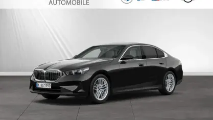Gebraucht BMW 520 Comfort Edition 197 PS (144 kW) 2025 Saphirschwarz metallic Limousine