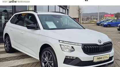 Gebraucht Skoda Kamiq Sport 150 PS (110 kW) 2025 Weiß (moonweiss metallic (weiß)) SUV