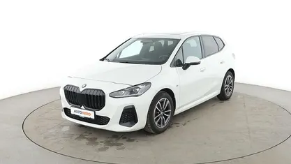 Gebraucht BMW 223 Active Tourer M Sport 218 PS (160 kW) 2022 Weiß Van / Kleinbus