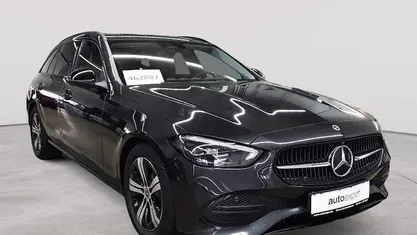 Graphitgrau metallic Gebraucht 2022 Mercedes C220 Avantgarde Kombi | 25.690 € (Guter Preis)