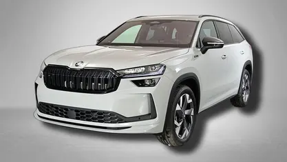 Gebraucht 2025 Skoda Kodiaq SportLine SUV | 52.390 € (Fairer Preis)