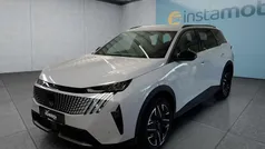 Weiß Gebraucht 2024 Peugeot 5008 Van / Kleinbus | 36.949 € (Fairer Preis)