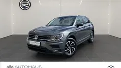 Grau Gebraucht 2019 VW Tiguan Join SUV | 21.980 € (Fairer Preis)