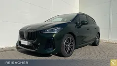 Gebraucht 2022 BMW 223 Active Tourer Luxury Line Van / Kleinbus | 36.899 € (Fairer Preis)