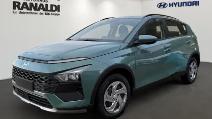 Gebraucht Hyundai Bayon Select 101 PS (74 kW) 2025 Mangrove green (gruen) SUV