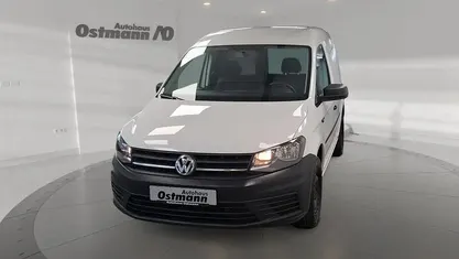 Gebraucht VW Caddy 131 PS (96 kW) 2020 Candyweiß Van / Kleinbus