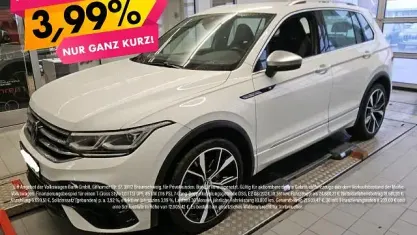 Gebraucht VW Tiguan R 320 PS (235 kW) 2023 Weiß SUV