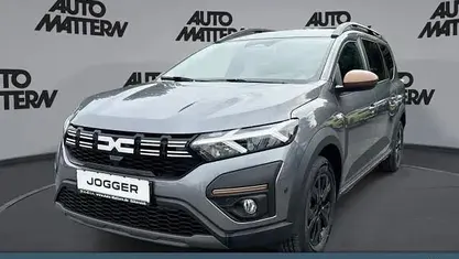 Neu Dacia Jogger Extreme 74 PS (54 kW) 2025 Grau Van / Kleinbus