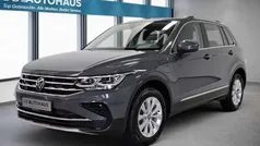 Grau Gebraucht 2022 VW Tiguan Elegance SUV | 25.490 € (Superpreis)