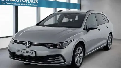 Gebraucht VW Golf VIII Life 110 PS (80 kW) 2024 Silber Kombi