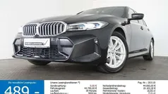 Black sapphire metallic Gebraucht 2025 BMW 320 M Sport Limousine | 42.350 € (Fairer Preis)