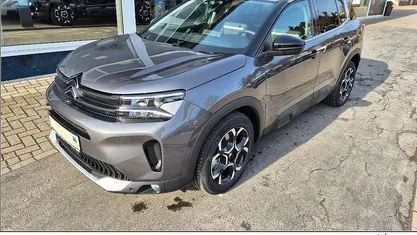 Neu Citroën C5 Aircross 224 PS (164 kW) 2025 Grau SUV