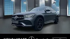 Grau Gebraucht 2022 Mercedes GLC300 AMG Coupé | 51.880 € (Teuer)