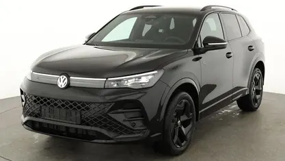 Gebraucht 2025 VW Tiguan R-line SUV | 54.875 € (Fairer Preis)