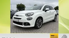 Weiß Gebraucht 2023 Fiat 500X Dolcevita SUV | 28.309 € (Fairer Preis)